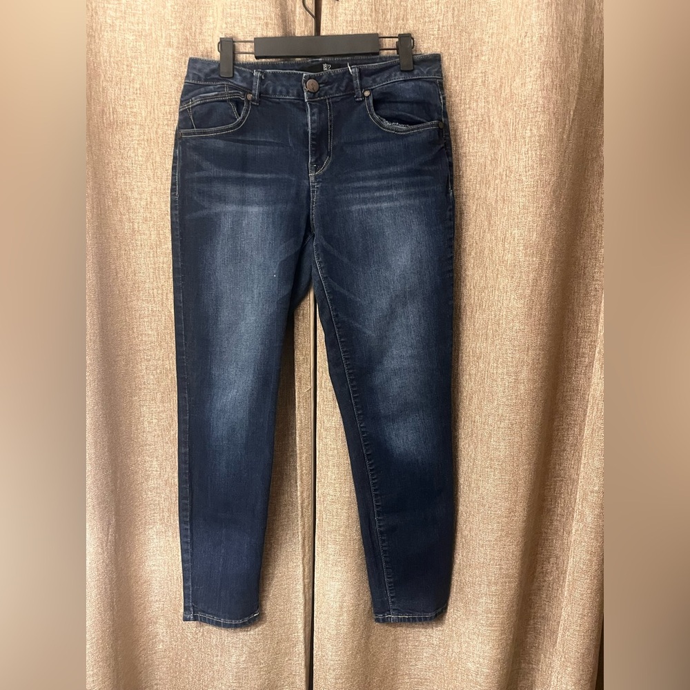1822 Denim Dark Blue Ankle Crop Jeans